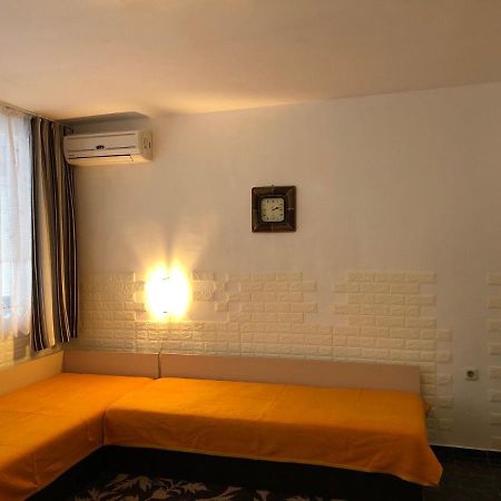 Боксониера Georgi Georgiev Apartment Varna Ngoại thất bức ảnh